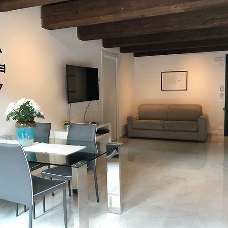 Апартаменти Moderno Affaccio Su Via Mazzini Феррара Екстер'єр фото