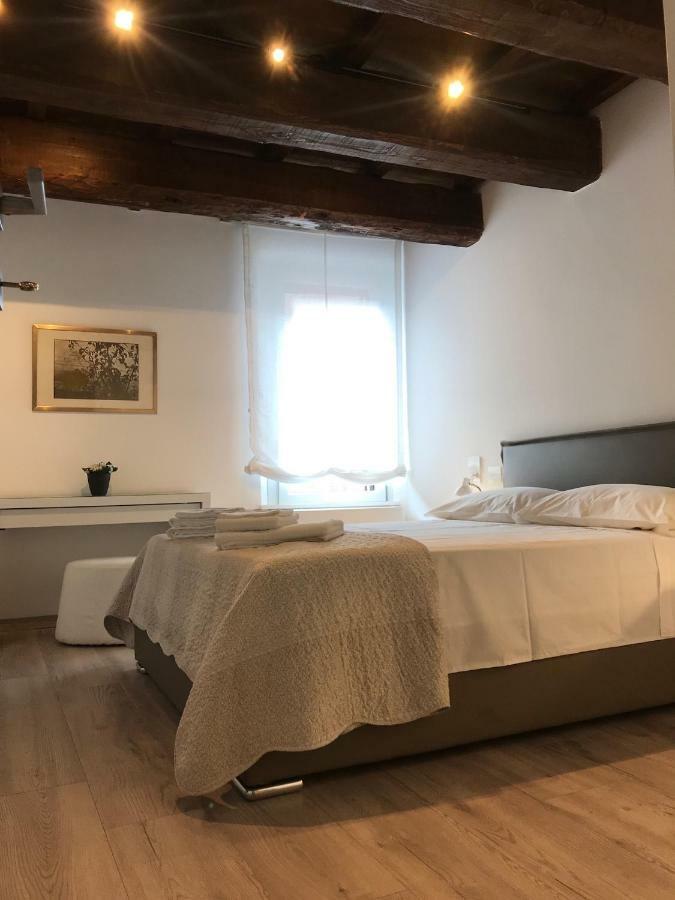 Апартаменти Moderno Affaccio Su Via Mazzini Феррара Екстер'єр фото